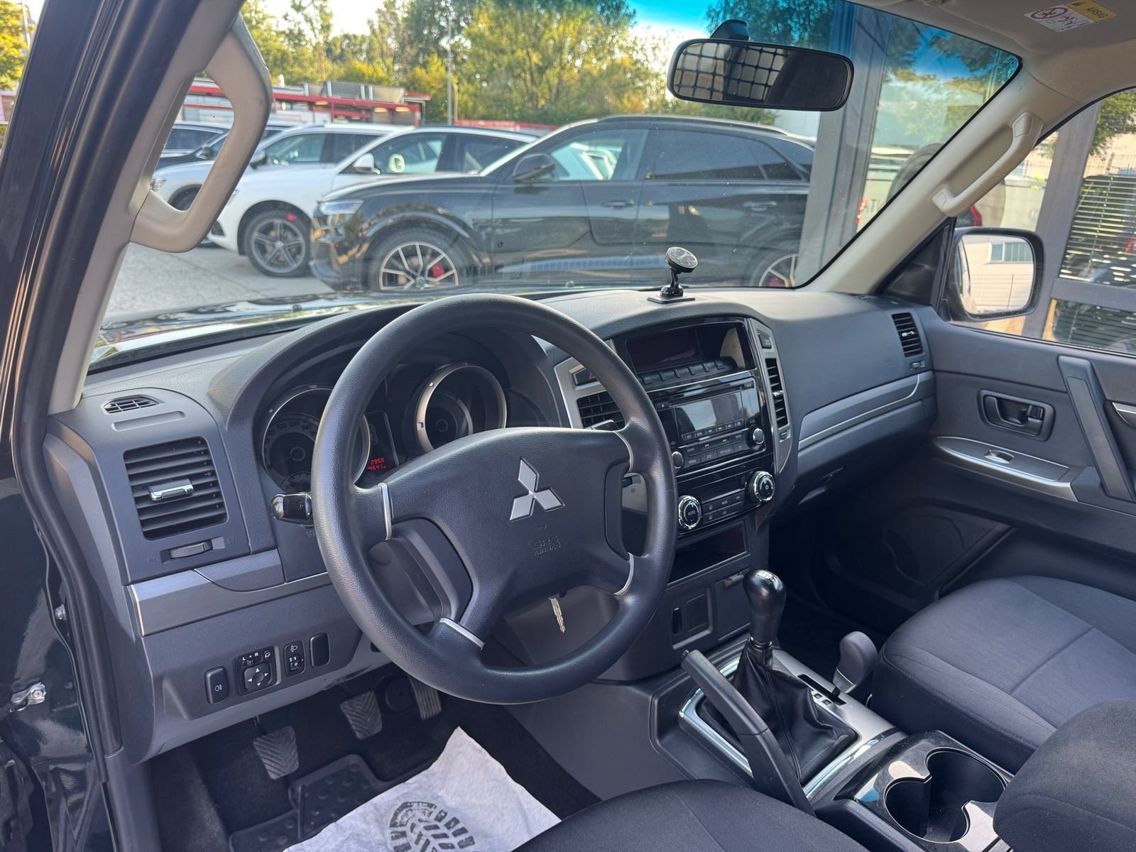 MITSUBISHI Pajero Pajero MT 3.2 DI-D Austria*LKW*2-Sitzer*TÜV Neu*, Ansicht 13