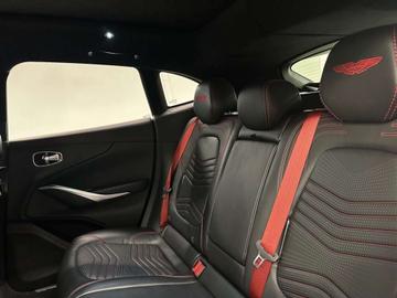 صورة مصغرة 14 لـ 2021 Aston Martin DBX