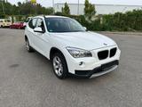 BMW X1 xDrive18d,Autom.,Xnon,Navi,Kamera,AHK - BMW X1 Gebrauchtwagen in Stuttgart