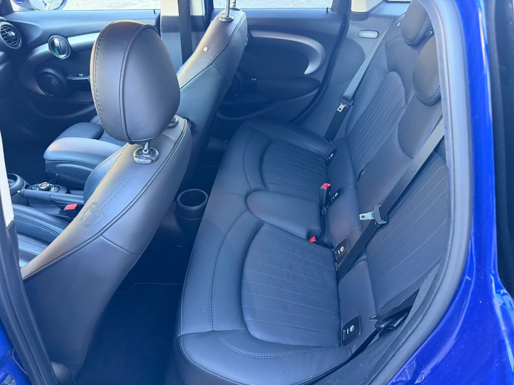 MINI Cooper 2019