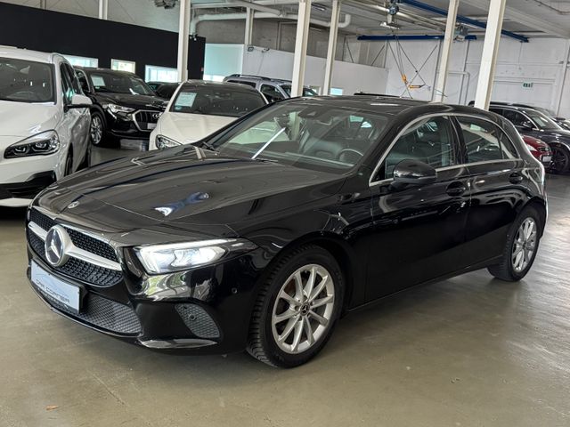 Mercedes-Benz A 180 d PROGRESSIVE SPORTPAKET LED NAVI MBUX +