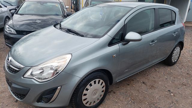 Opel Corsa D 1,4L VOLL FAHRBEREIT