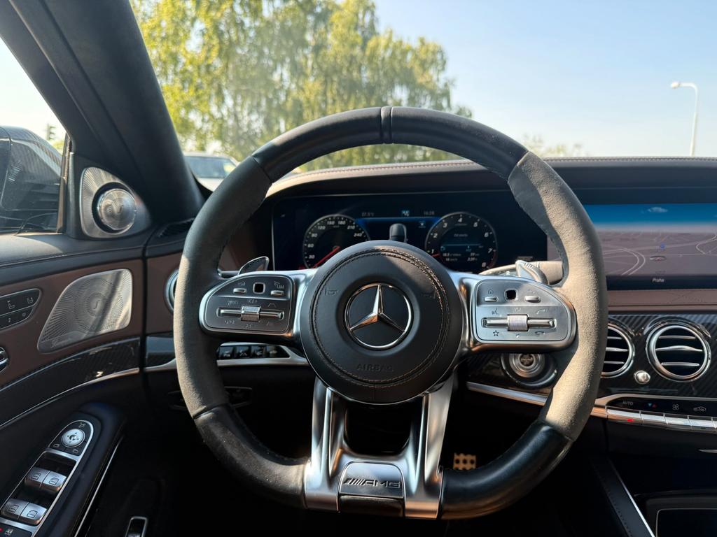 Mercedes-Benz S 63 AMG
