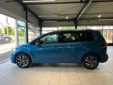Volkswagen Touran IQ.DRIVE*LED*7Sitze*ISOFIX - gebrauchte VW Kleinbus