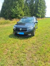 Dacia Logan MCV TCe 90 S/S Lauréate Lauréate - Dacia Logan von privat