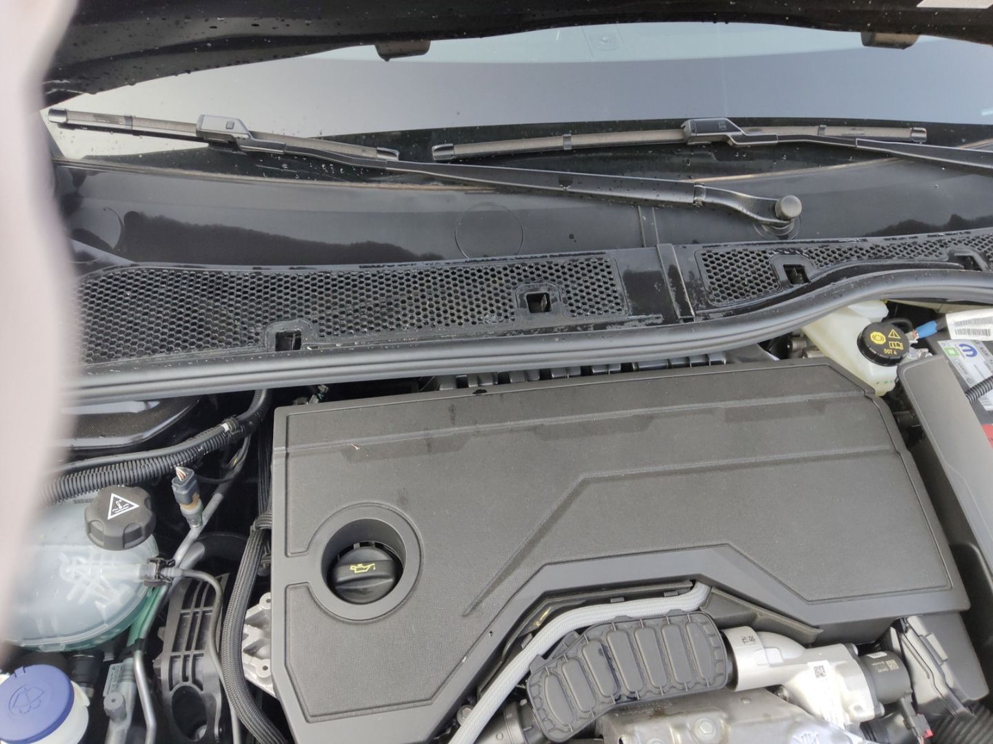 Peugeot 208 - Bild 14