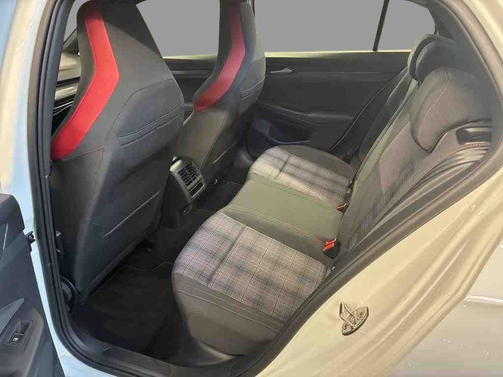 Volkswagen Golf - Bild 7
