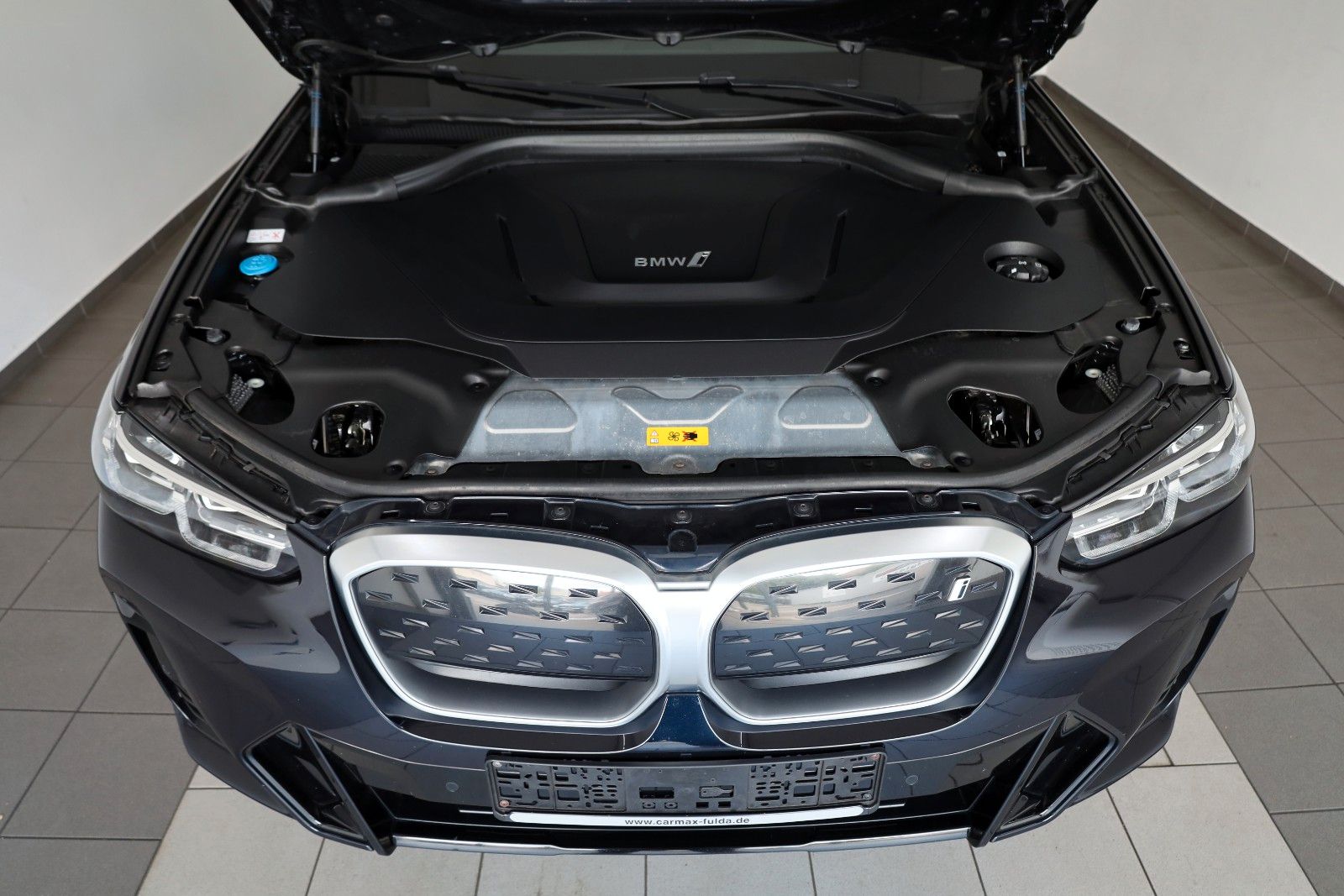 Fahrzeugabbildung BMW iX3 Inspiring/M Sport,Panorama,ACC,Leder,AHK el