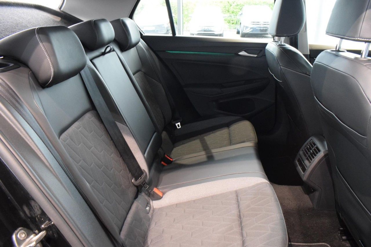 Volkswagen Golf - Bild 8