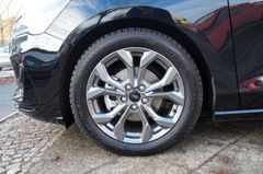 Fahrzeugabbildung Ford Focus Turnier ST-Line X Kamera Navi Carplay ACC