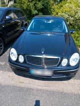 Mercedes-Benz Mercedes E 200 / 99239 KM gelaufen - Mercedes-Benz E 200 Gebrauchtwagen in Aachen