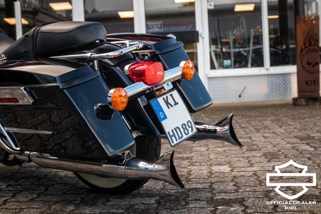 Fahrzeugabbildung Harley-Davidson FLHRCI ROAD KING CLASSIC - SUPERTRAPP-FISHTAIL