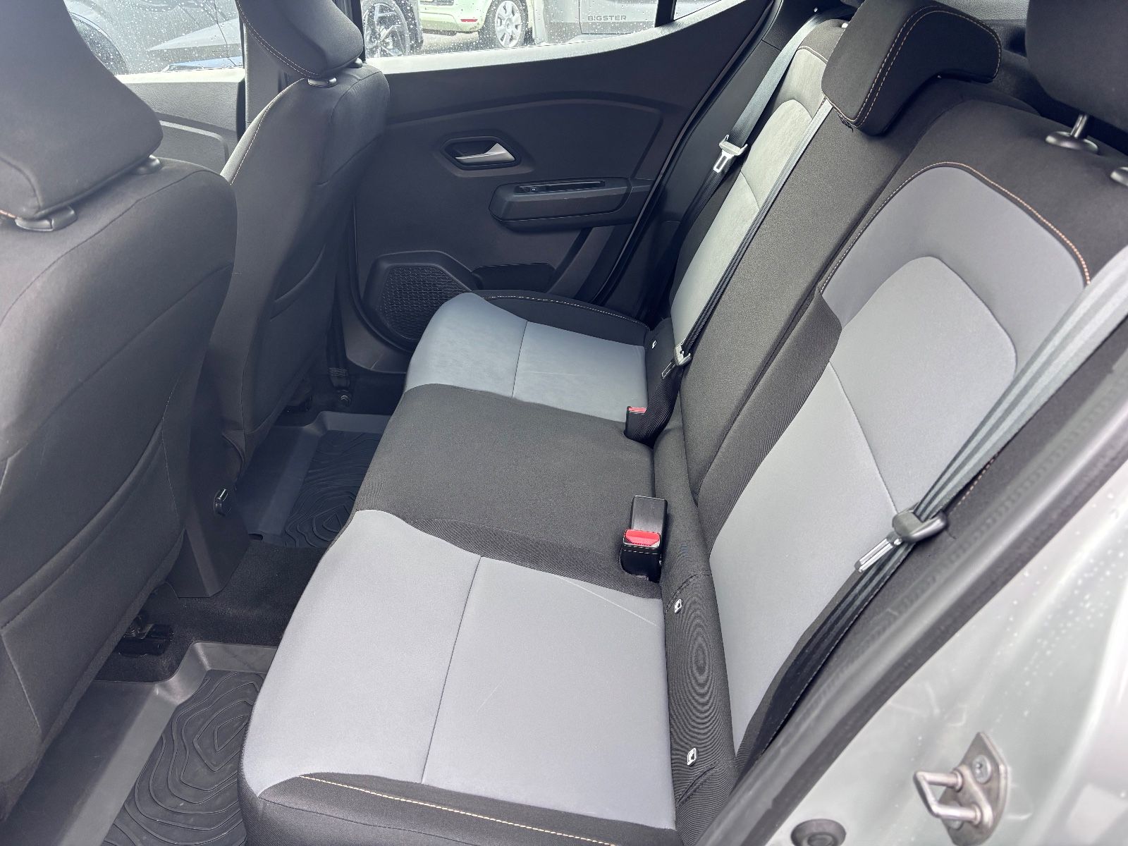 Fahrzeugabbildung Dacia Sandero III Stepway Extreme "AUTOMATIK"