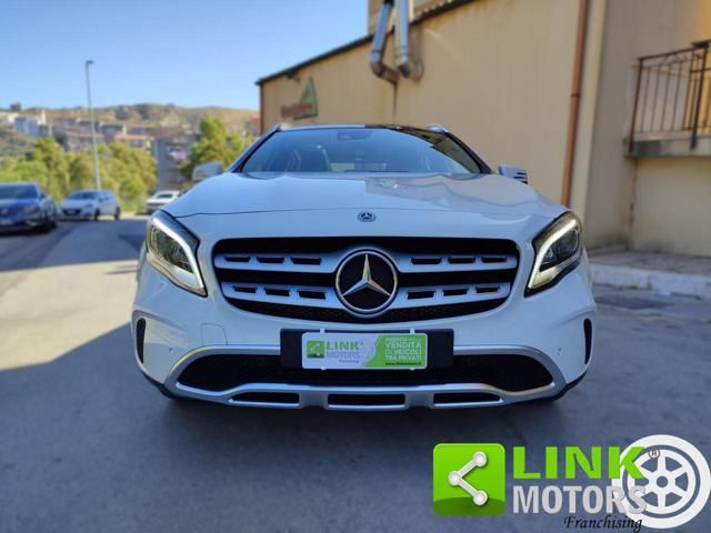 Mercedes-Benz MERCEDES-BENZ GLA 200 d Automatic 4Matic Sport