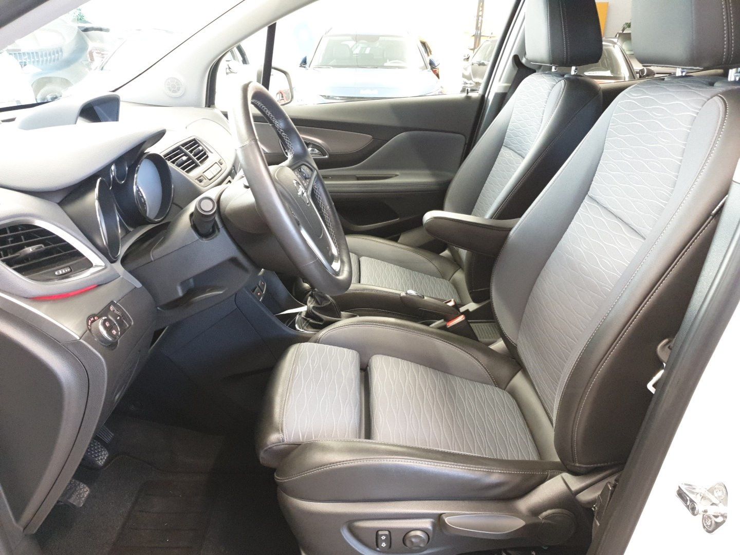 OPEL Mokka 1.4 Turbo Innovation AHK Navi SHZ – Bild 8
