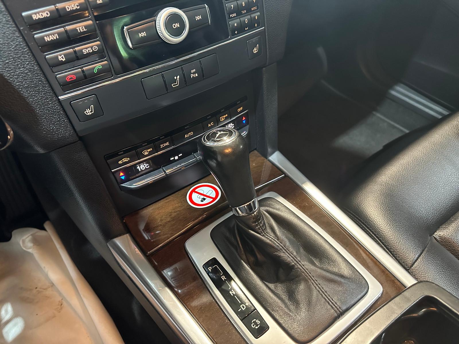 Mercedes-Benz E 220 E Limousine E 220 CDI BlueEfficiency*VOLL*