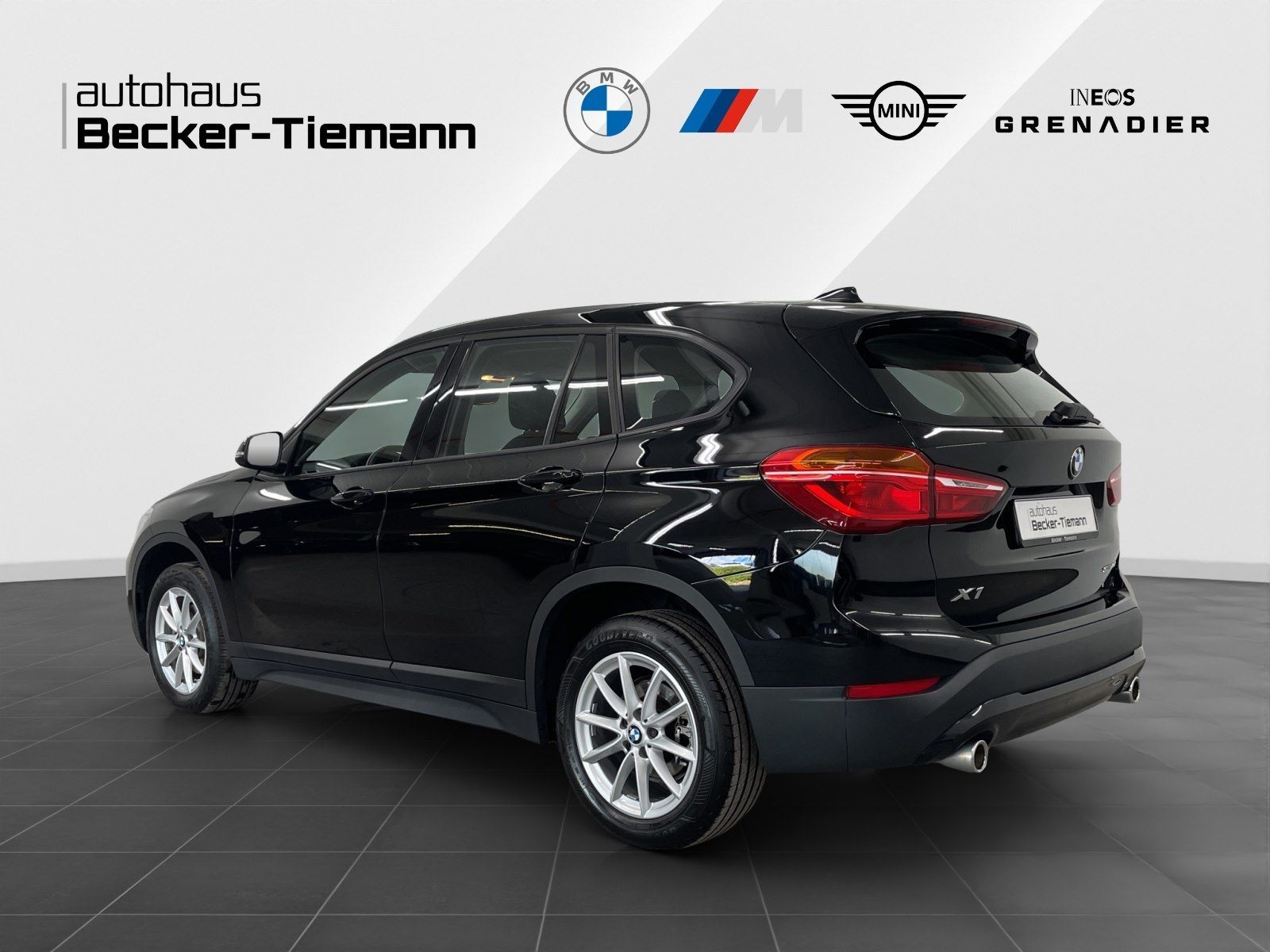BMW X1 sDrive18d A,Navi,Sitzheizung,Lordosenstütze,e foto 4