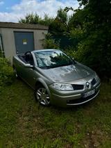 Renault Megane Cabrio VOLL Ausstattung 2.0... - Renault Megane