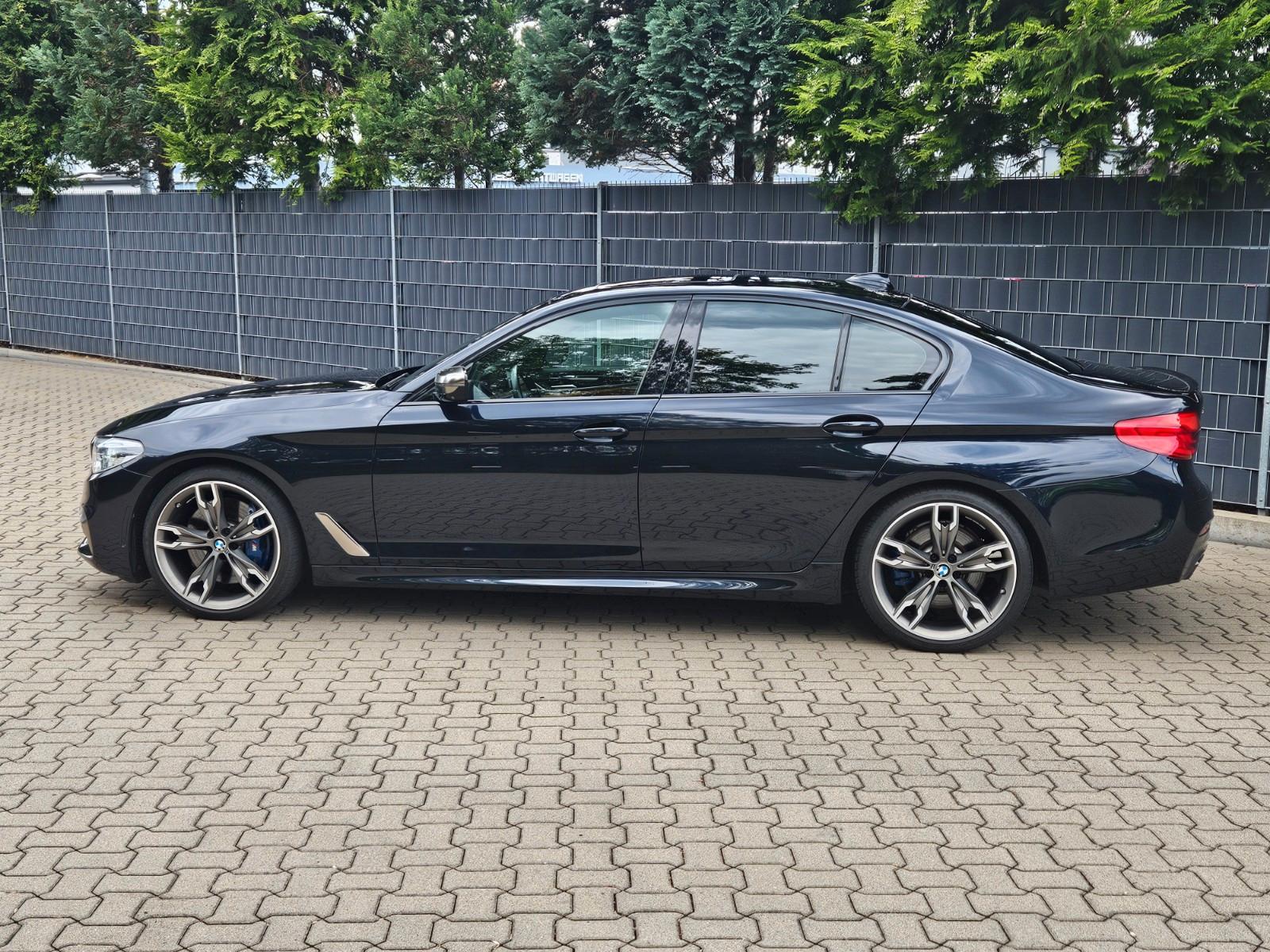 BMW M550 i xDrive