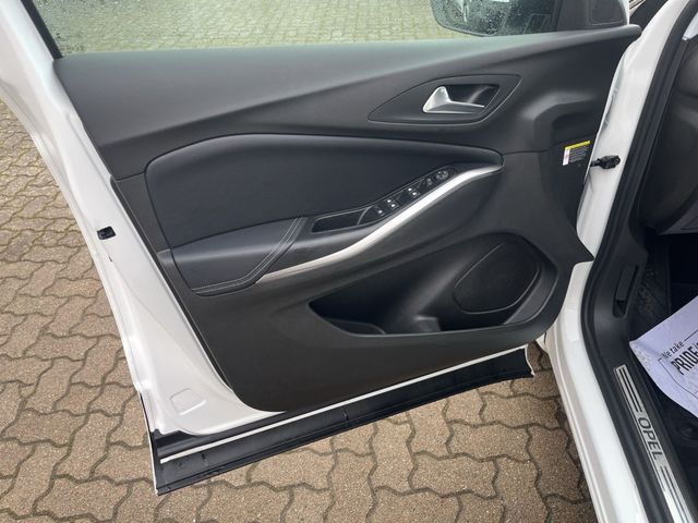 Opel GRANDLAND HYPRID 1.6 PHEV