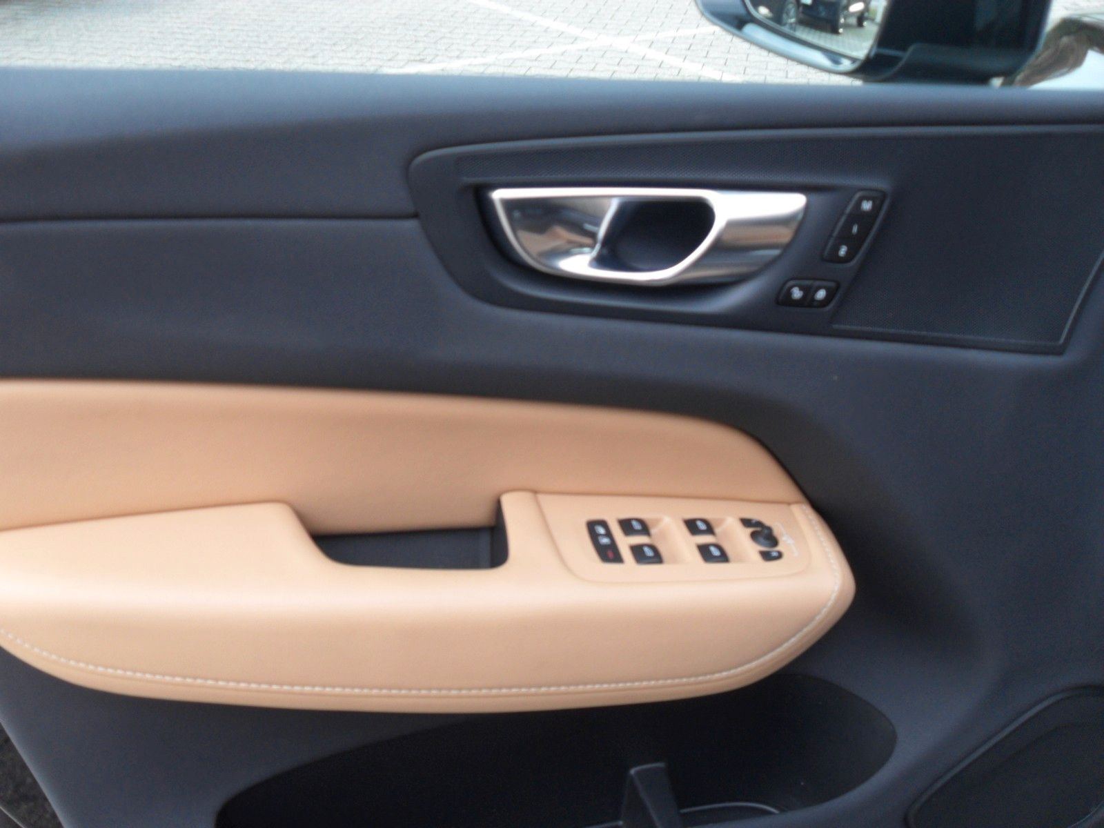 Fahrzeugabbildung Volvo XC 60 B4 Plus Bright | Sitzbelüftung | Panora.