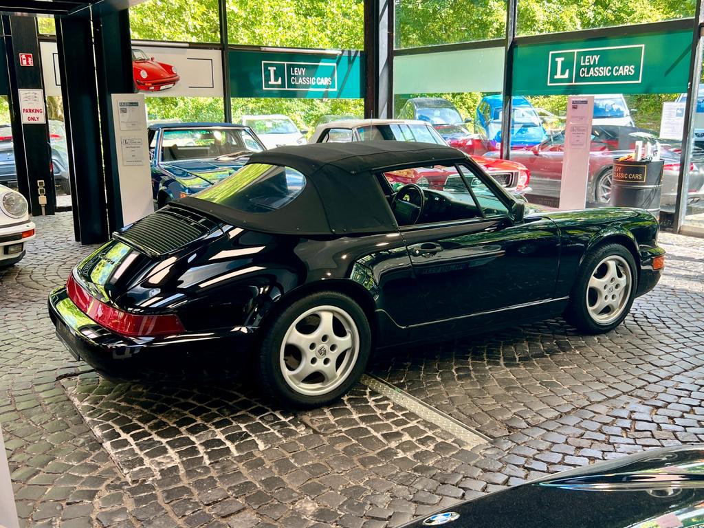 Porsche 964