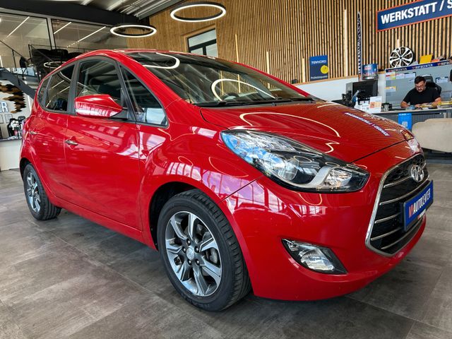 Hyundai ix20*TÜVSERVICE:NEU*SitzLenkradHZ*NAV*TEMPO*PD