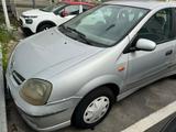 Nissan Almera Tino 1.8 16V cat 5p 114cv (84kw) - Nissan Almera Tino aus 2001