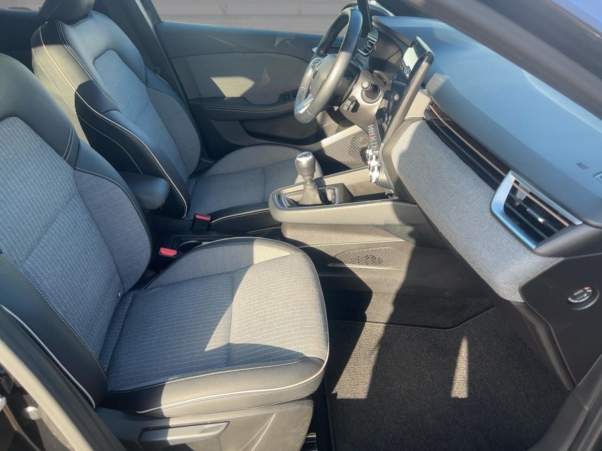 Renault Clio - Bild 8