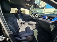 Fahrzeugabbildung Captur Esprit Alpine Mild Hybrid 140 EDC