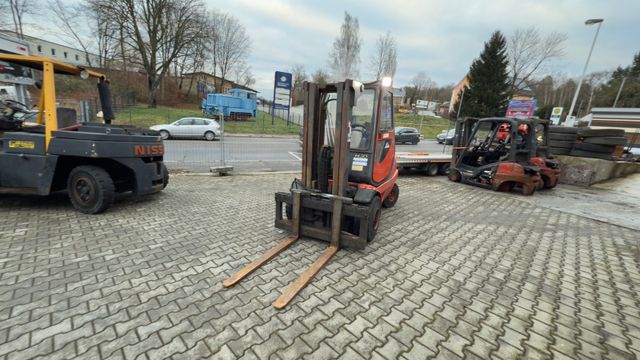 Linde H30T-03 Triplex. Seitenschieber Kabine