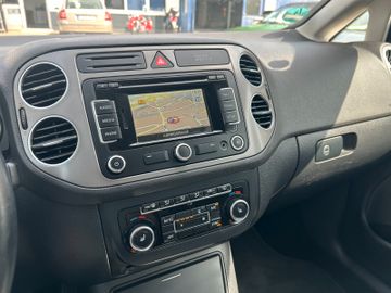 Volkswagen Golf - 11