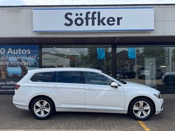 Fotografie VW Passat Variant 2.0 TDI Elegance DSG AHK IQ.Light