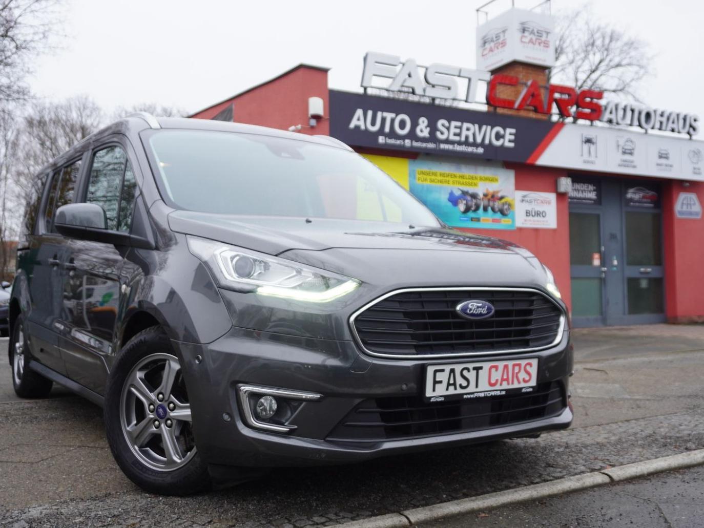 Ford Grand Tourneo Connect 7 sitze. Xen Pano SHZ