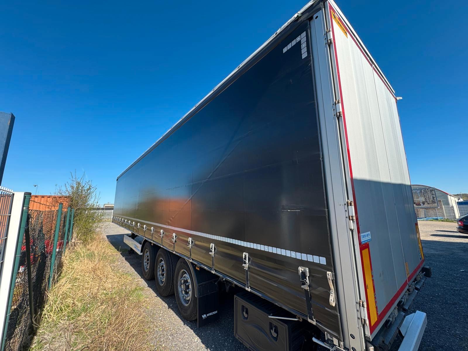 Wielton NS-3K, Edscha, BPW, Lift