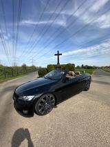 BMW 330i -E93 - gebrauchte BMW 330 aus dem Jahr 2007