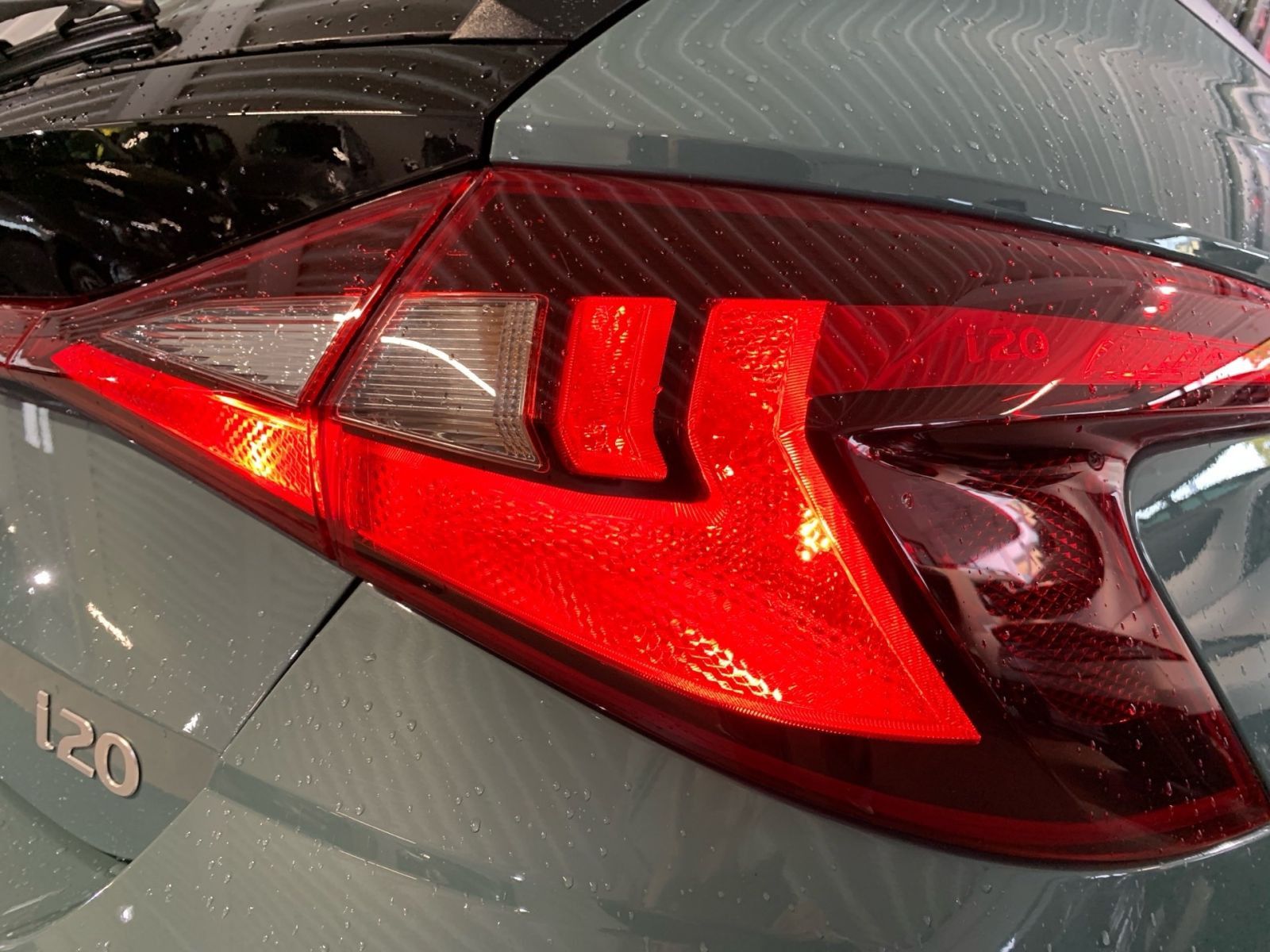 Fahrzeugabbildung Hyundai i20 1.0 T-GDI Select Navi Kamera Allwetter