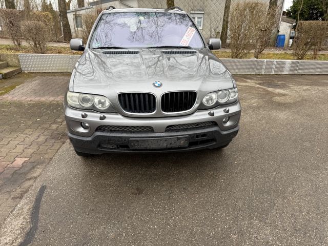 BMW X5 Baureihe X5 3.0i--01704684029--