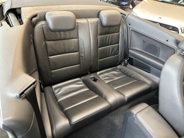 Volkswagen Golf VI Cabriolet Cup *Sitzh*PDC*