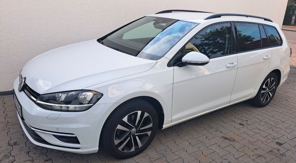 Image of Volkswagen Golf