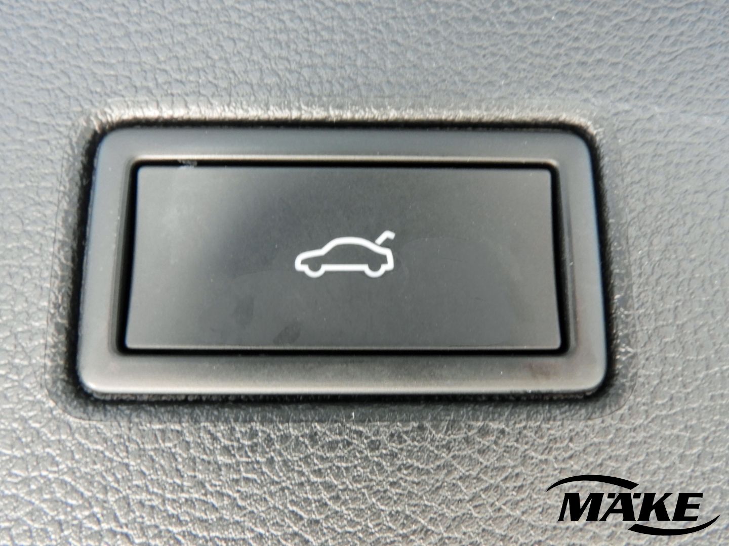 Touran Comfortline 2.0 TDI DSG 5-Si. AHZV STDHZG