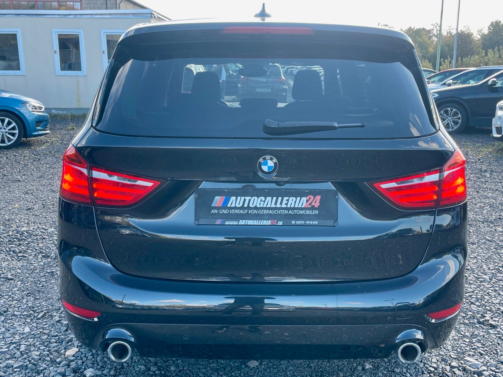 Fahrzeugabbildung BMW 218d xDrive Gran Tourer Aut. Navi LED AHK Kamera