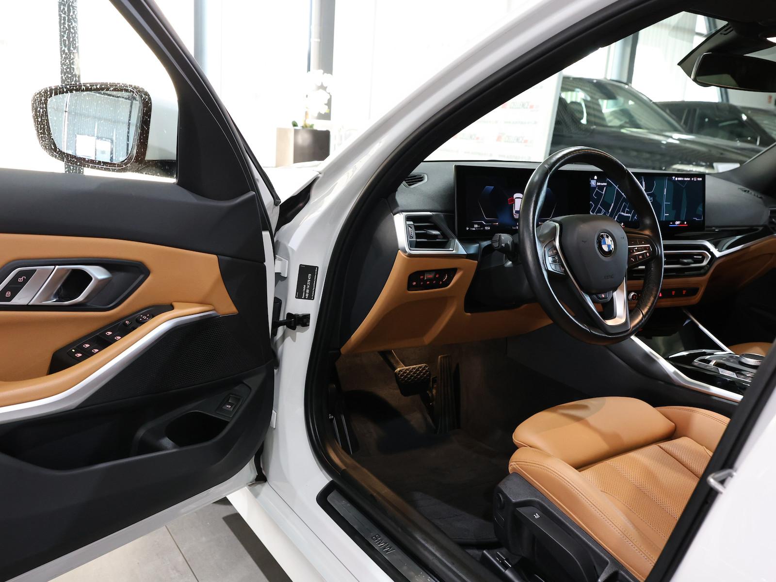 BMW 318d Touring SPORT WHITE & BROWN / CURCED, LED