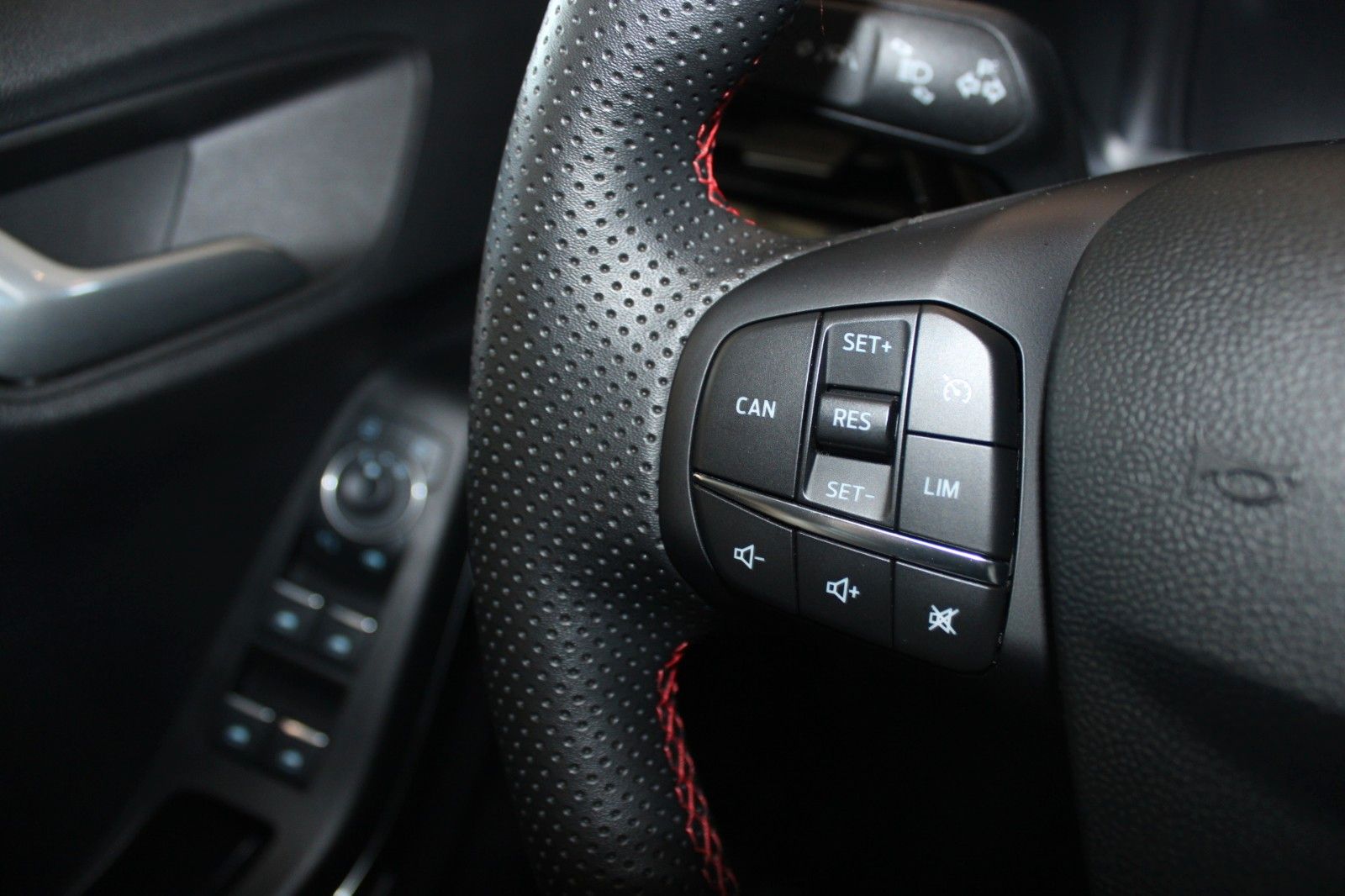 Fahrzeugabbildung Ford Puma MHEV ST-Line LED NAVI WinterPaket DAB uvm.