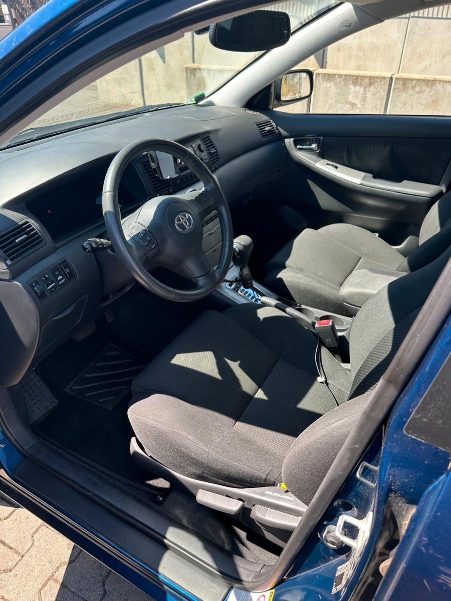 Toyota Corolla 2005 — photo 8