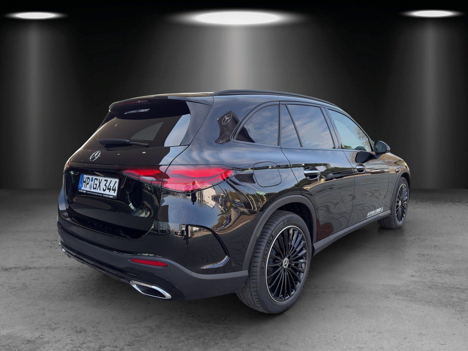 Fahrzeugabbildung Mercedes-Benz GLC 450 d 4MATIC AMG DigLight 360° AHK HeadUp