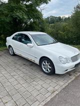 Mercedes-Benz Mercedes C 220 CDI - 09.2001, 143PS, Diesel - Mercedes-Benz C 220 aus 2001: Cdi