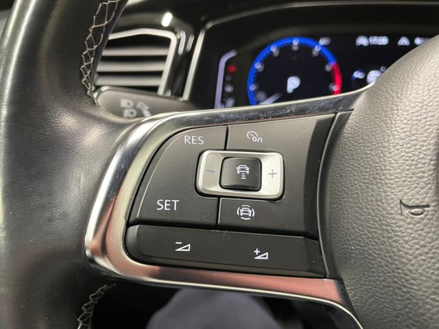 T-Roc Sport 1.5 TSI DSG RFK AHK ACC LED