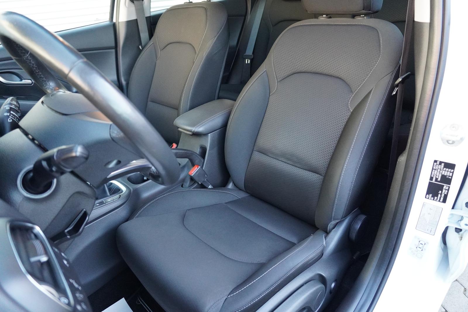 Hyundai i30 1.0 T-GDI YES! Navi Kamera Sitzheizung PDC