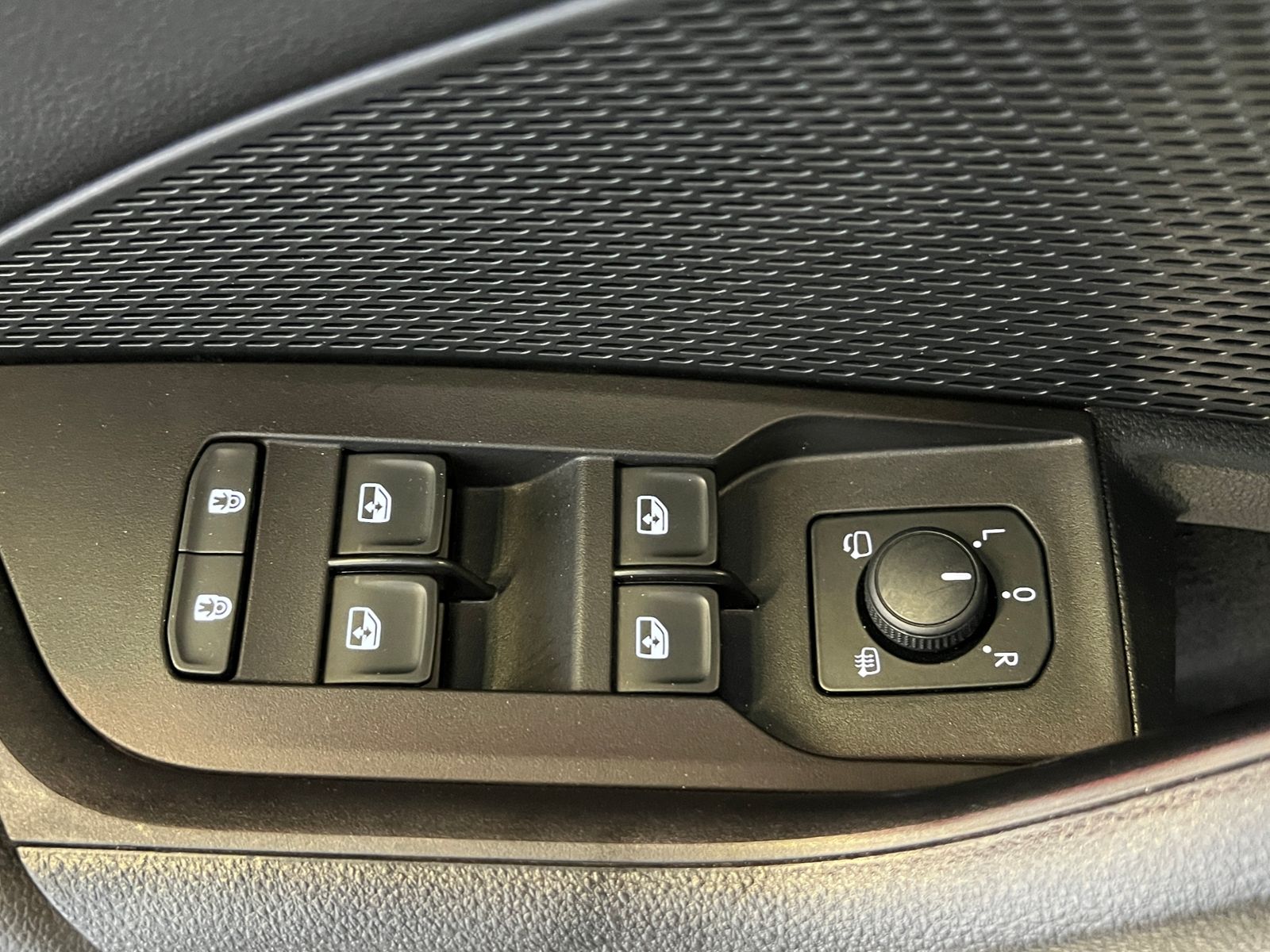Fahrzeugabbildung SKODA Octavia Combi 1.4 TSI iV Style*Garantie, Matrix-